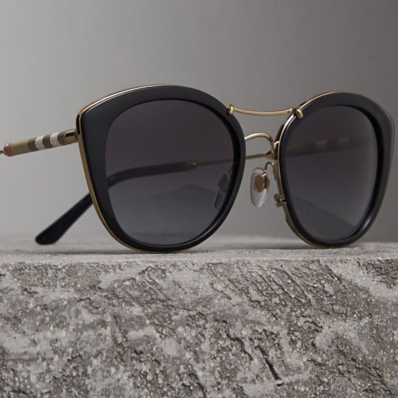 Burberry Sunglasses main image 8